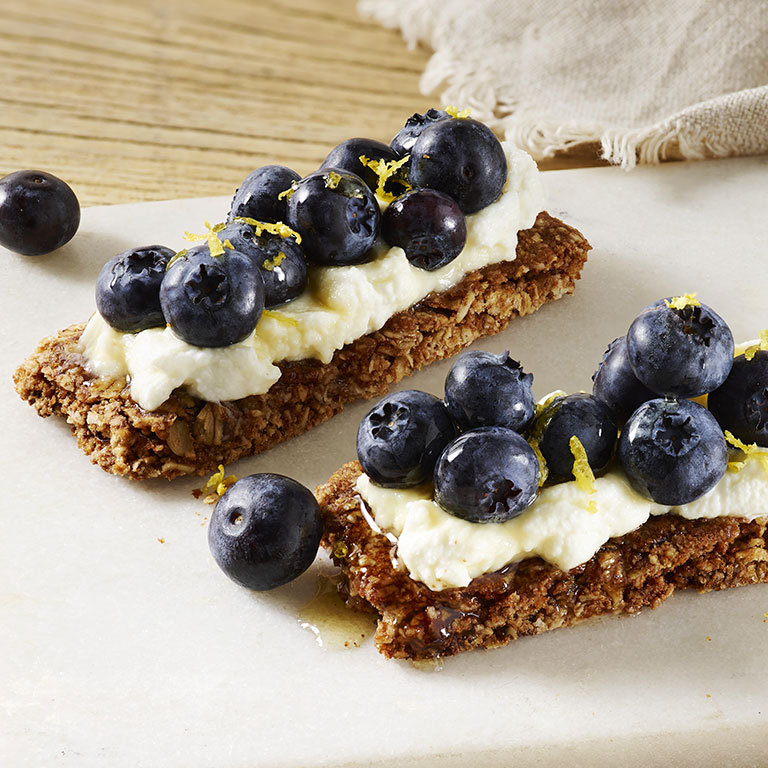 Blueberry & Ricotta Granola Bars