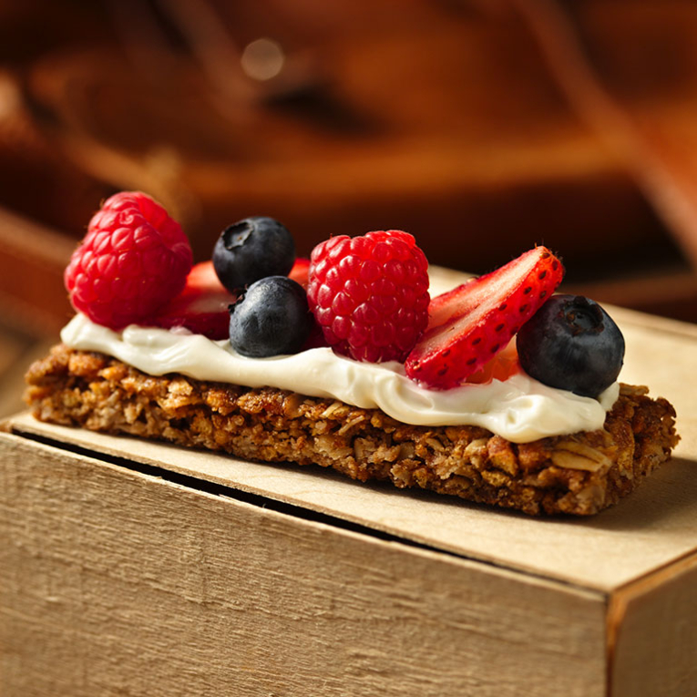 Berries & Cheese Granola Bars